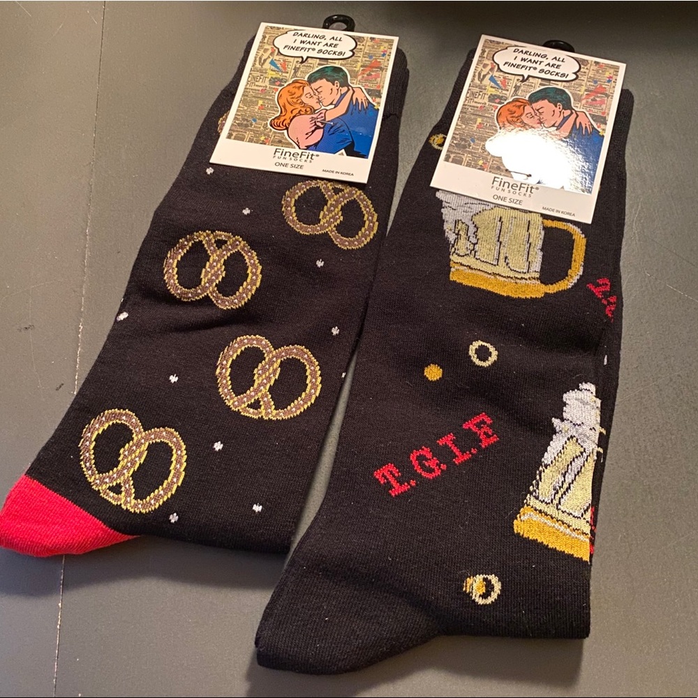 Men’s Fine Fit Novelty Socks!